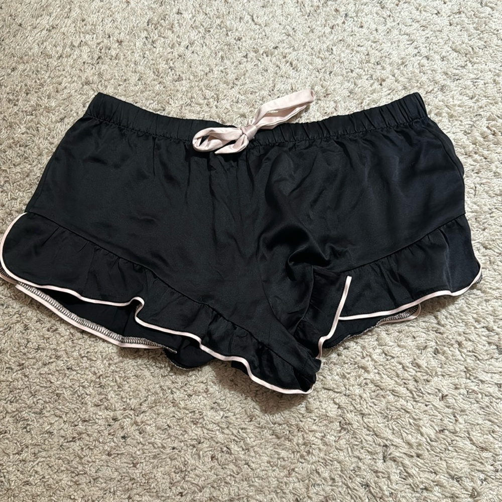 NWOT VICTORIA SECRET SATIN SILK SLEEP SHORTS